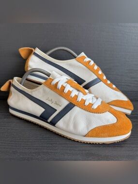 Vintage Lucky Brand Retro Racer Running Shoe Sneaker Sz 9.5 Tan Suede Minimalist